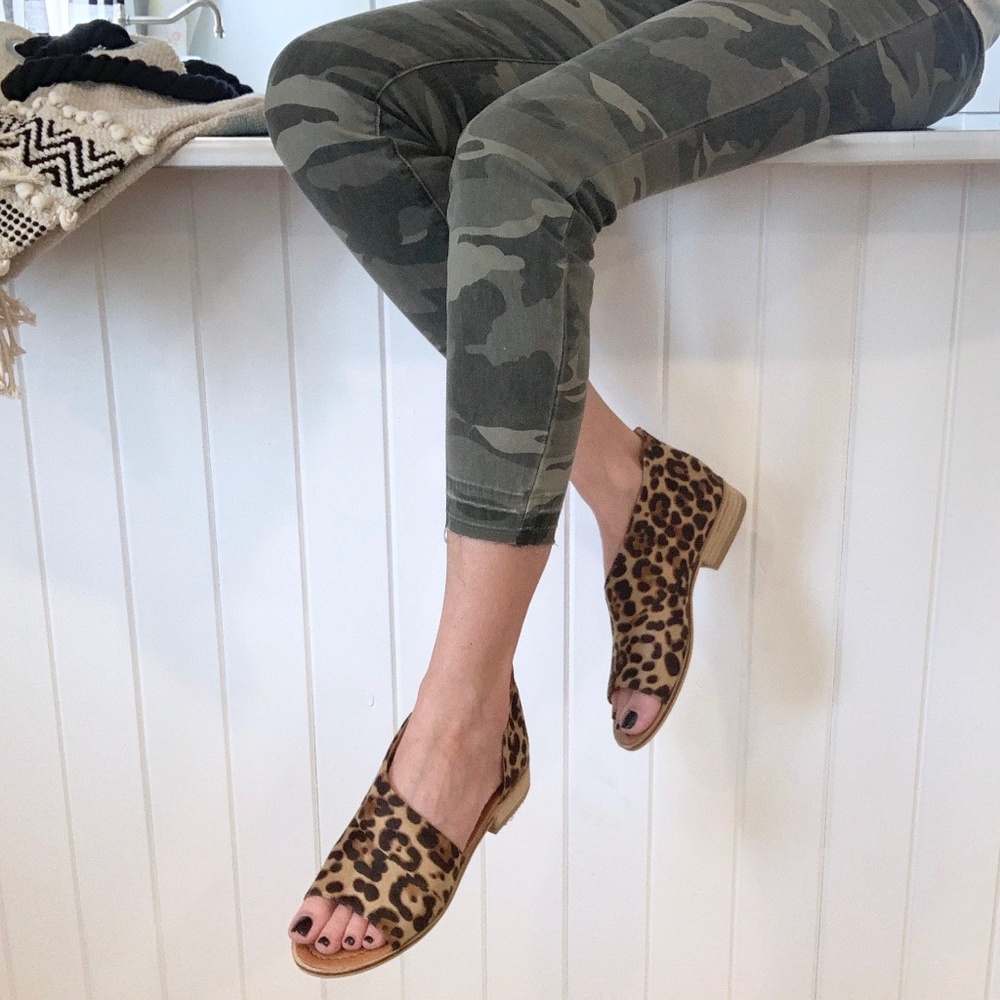 Leopard Print Booties Side Cutout Peep Toe - Picture 5 of 7